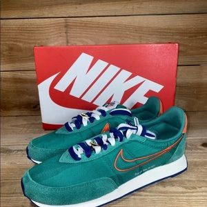 Nike waffle trailer 2. Size 9.5